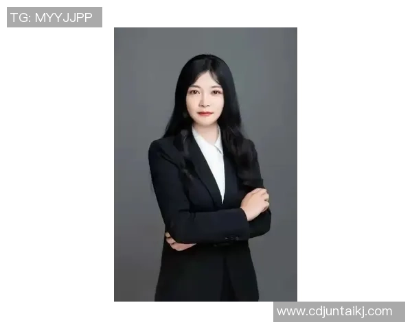 陈芳专访:从青涩球员到篮球传奇的成长之路回顾 陈芳专访:从青涩球员到篮球传奇的成长之路回顾